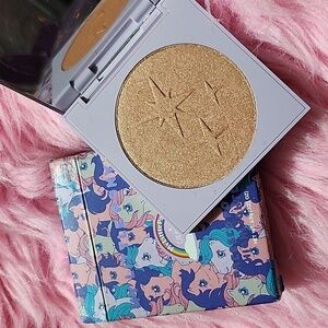Colourpop pressed highlighter  m- Starflower